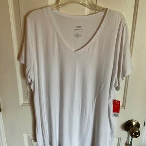 EVRI white Modern Tee 1x women